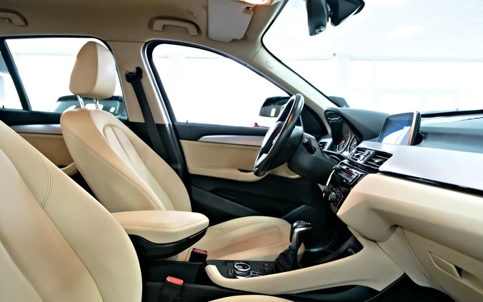 BMW X1 cena 98900 przebieg: 99030, rok produkcji 2017 z Nowa Sól małe 781
